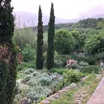 Domaine Du Couvent De Saint Julien Bed & Breakfast 3*