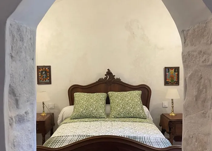 Domaine Du Couvent De Saint Julien Oda ve Kahvaltı 4*