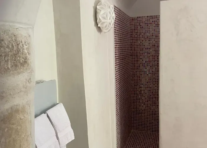 Domaine Du Couvent De Saint Julien Bed & Breakfast