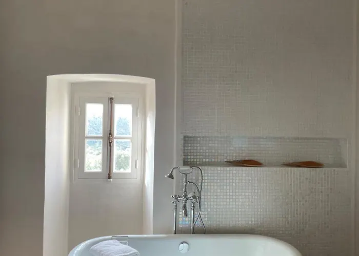 Domaine Du Couvent De Saint Julien Oda ve Kahvaltı 4*